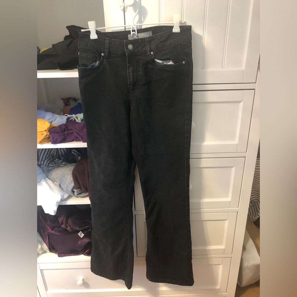 Wind River Comfy Black Slightly Faded Style Denim Flare Jeans with Five Pockets